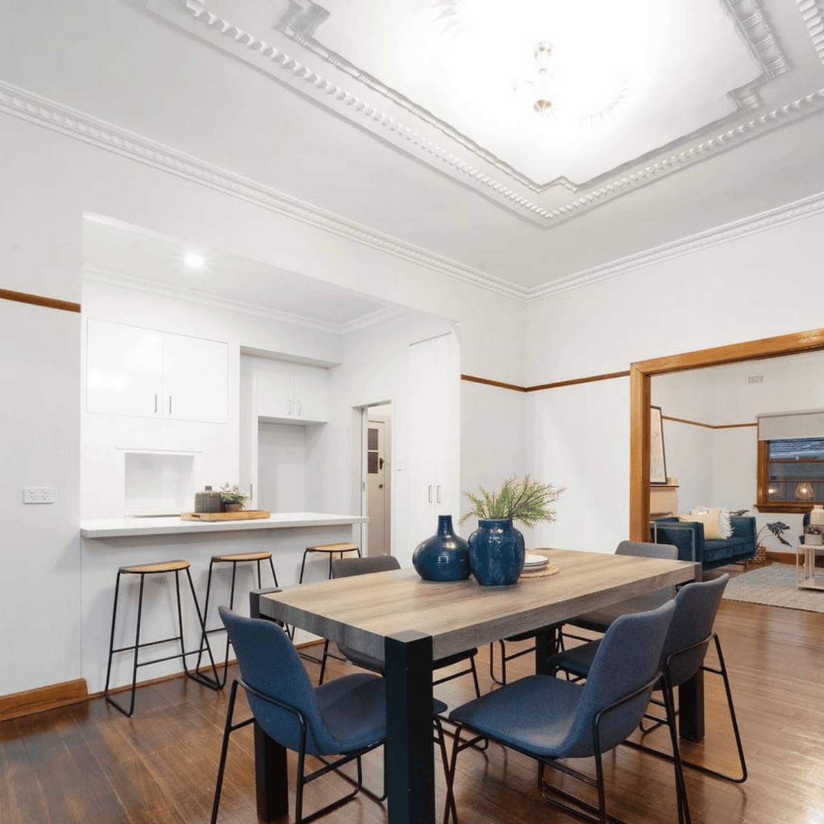 Market Road, Werribee